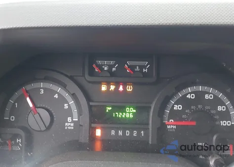 2014 Ford E-250 Commercial z USA, uszkodzony, nr VIN 1FTNE2EW1EDA49885